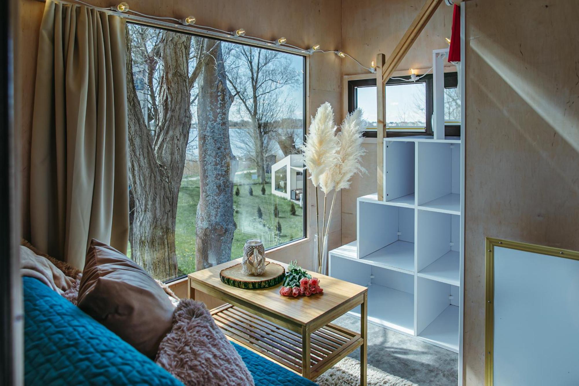 Herbals - Tree&Lake Houses With Bath, Sauna, Bikes, Motorboat Mielno  Rom bilde