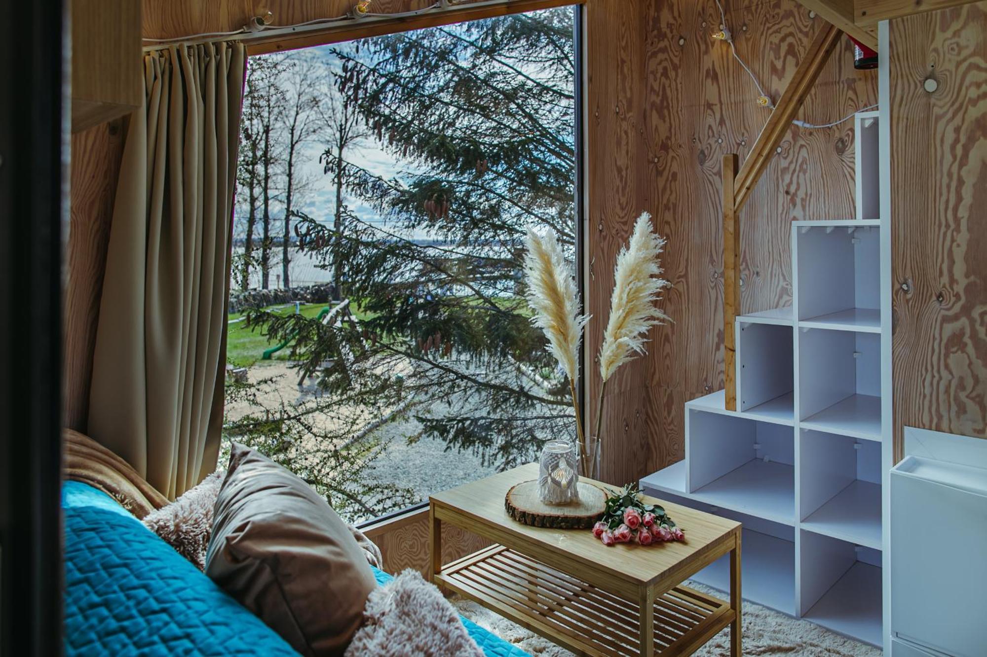 Herbals - Tree&Lake Houses With Bath, Sauna, Bikes, Motorboat Mielno  Rom bilde