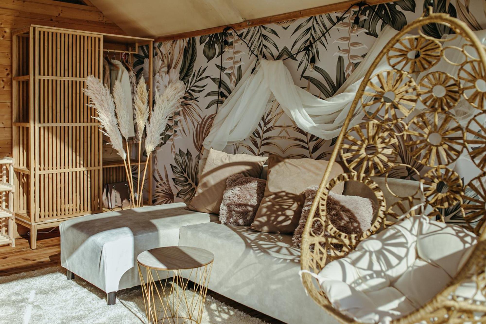 Herbals - Tree&Lake Houses With Bath, Sauna, Bikes, Motorboat Mielno  Rom bilde